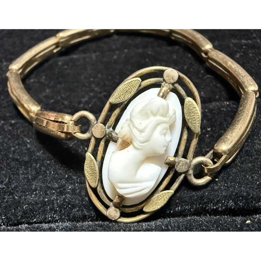 Antique Cameo 14K Gold Filled Expandable Bracelet BJM Co